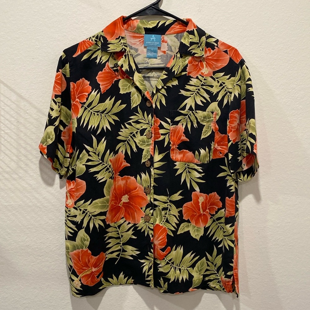 August Silk 100%Silk Short sleeve Hawaiian Shirt